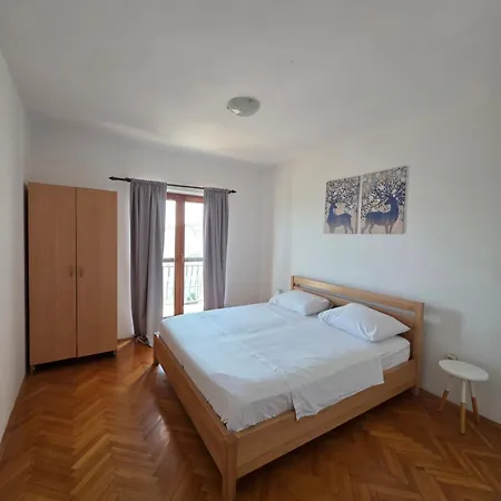 Апартаменти Sea View